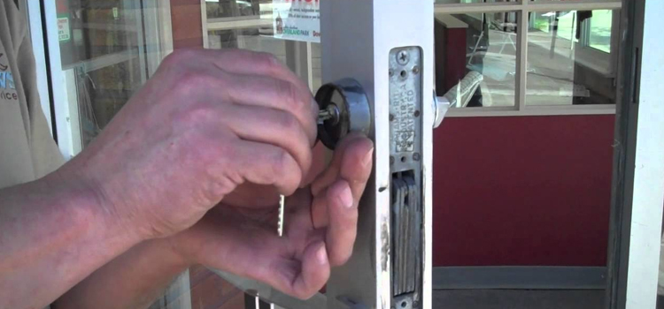 commercial door lock repair Red Bluff